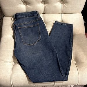 Gap curvy true skinny jeans.